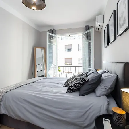 Ultra Large 2 Bdr Near Massena Square Apartment Nice