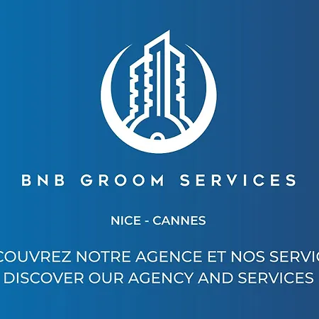 Ultra Large 2 Bdr Near Massena Square Appartement *
