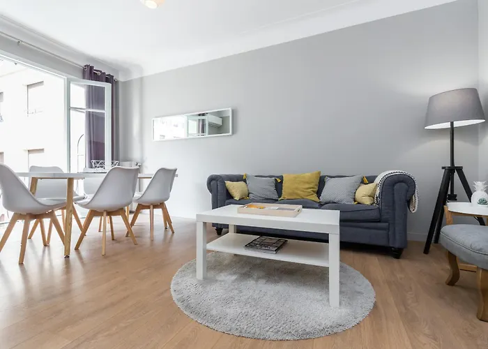 公寓 Ultra Large 2 Bdr Near Massena Square *