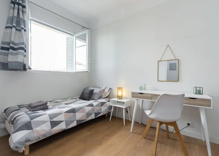 公寓 Ultra Large 2 Bdr Near Massena Square *