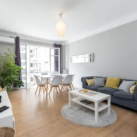 Ultra Large 2 Bdr Near Massena Square Nicea